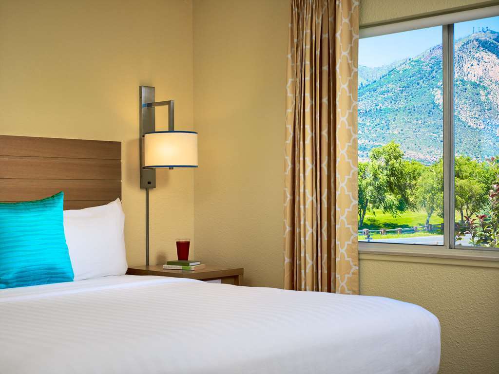 โซเนสตา อีเอส สวีท ชารอนวิลล์ เวสต์ Hotel ห้อง รูปภาพ